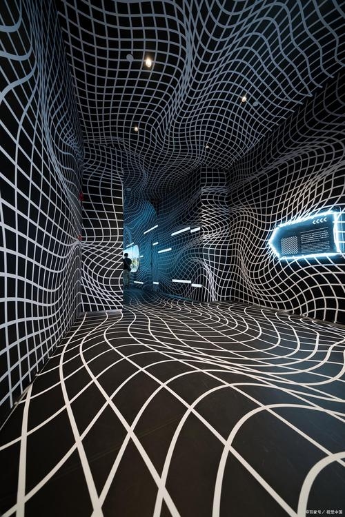 虚拟空间的特点及其影响插图