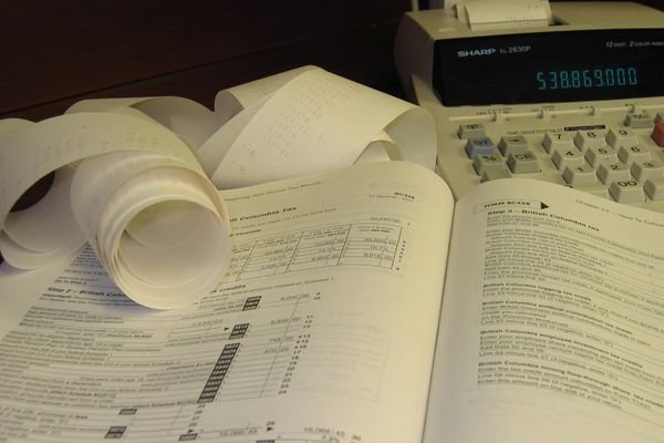 品牌运营公司财务做账与收费指南，报税周期详解-踏云行