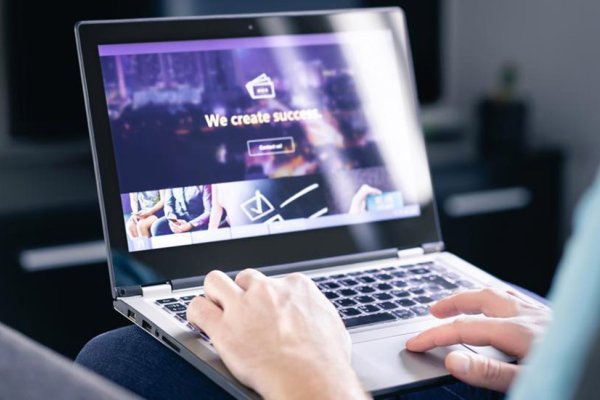 武汉德升公司网站建设，打造企业形象的新窗口-踏云行