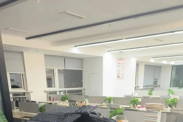 IT人才搬运工上线！计算机专业带来的生活巨变与持续学习的必要性。-踏云行